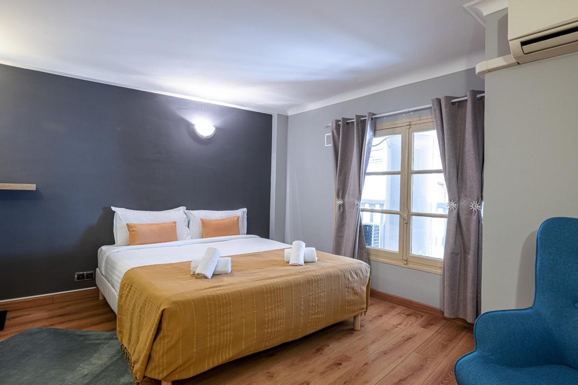3 Pieces Des Jardins Apartment