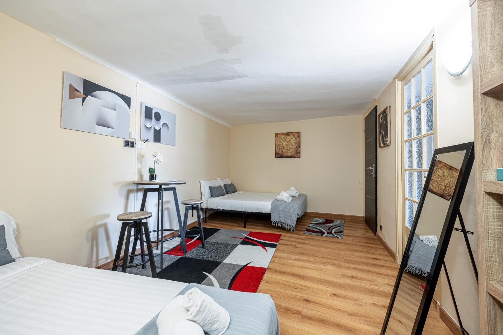 3 Pieces Des Jardins Parking Clim 1 Min